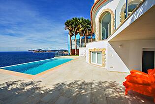 8 Design villa with outstanding sea view in Santa Ponsa